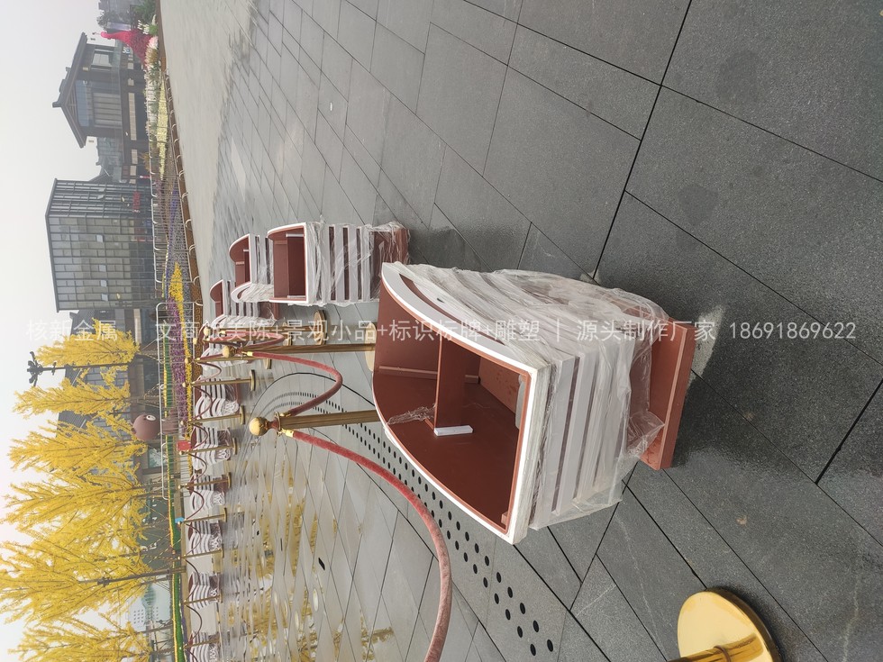 西安花箱护栏标识标牌材质选型与制作要点
